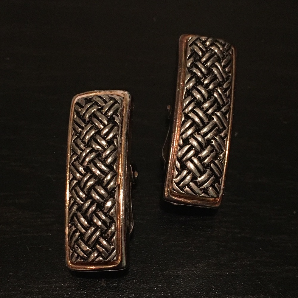 VTG Gold Silver Tone Basketweave Clip on Earrings